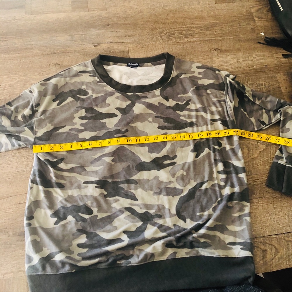 Splendid Lightweight Sweater Top - image 4